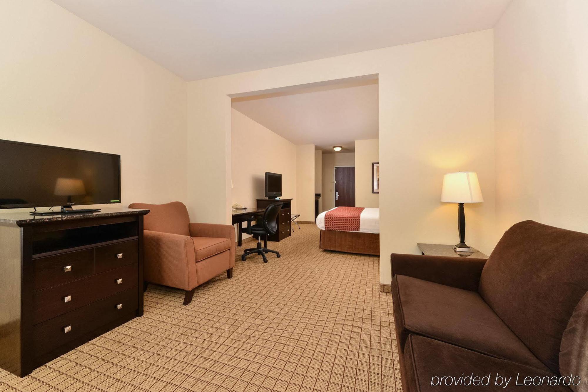 Express Inn & Suites Норман Экстерьер фото